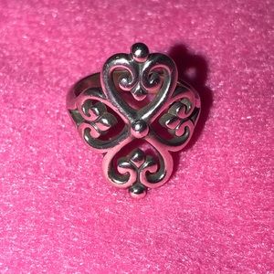 James Avery Ring Size 7 100% Authentic